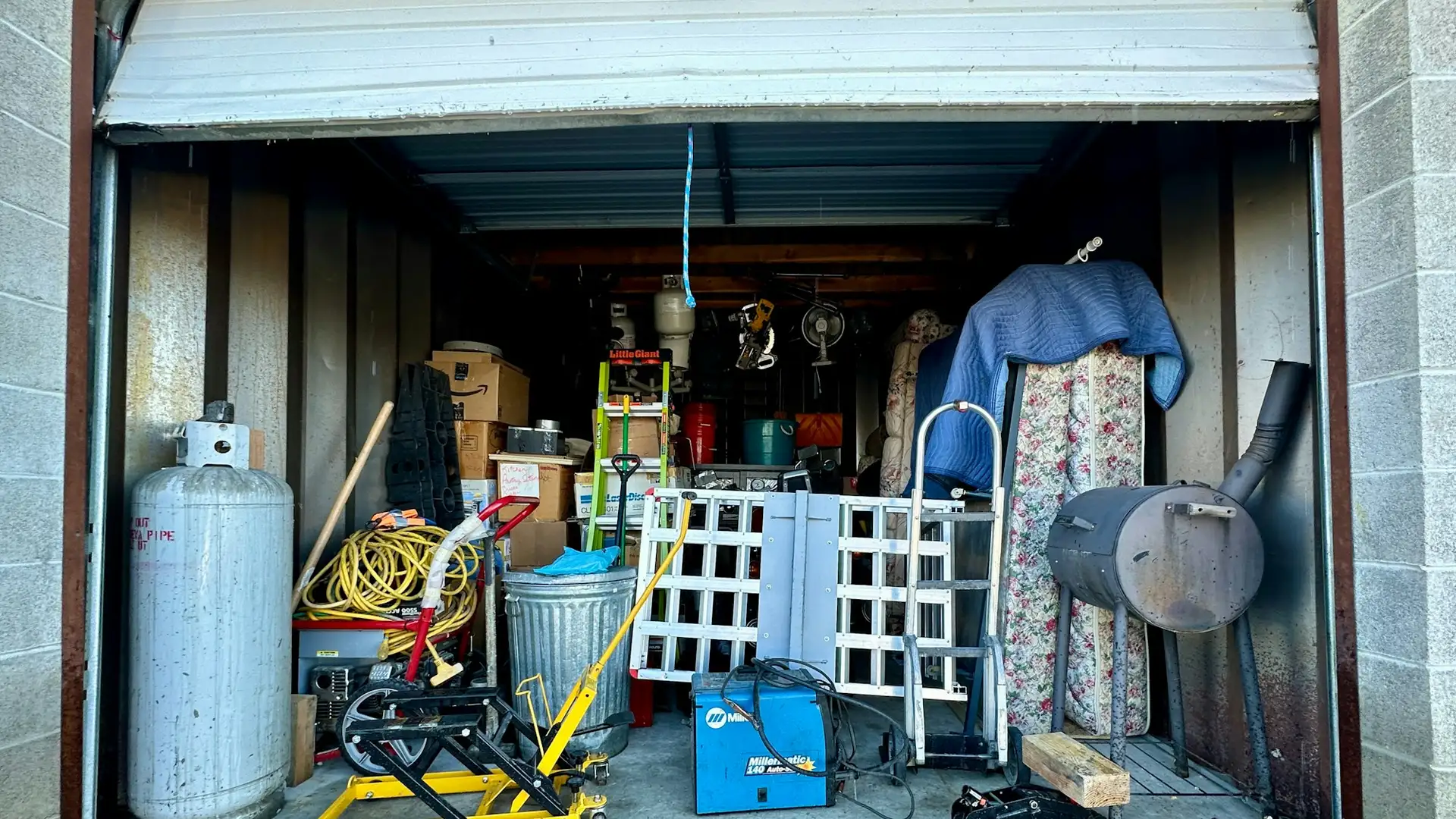Garage Clearance in Bristol by Waste Bristol